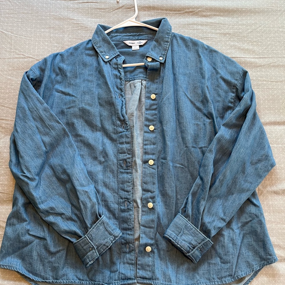 Old Navy Boyfriend Shirt.